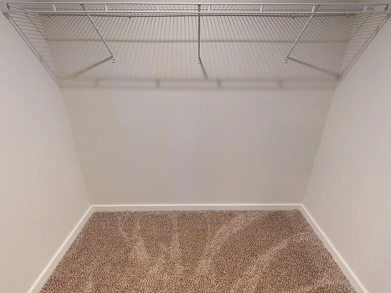 Mosswood Apartments — Photo 12