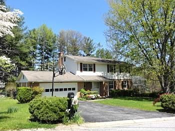 1st image of 5209 Luwana Dr