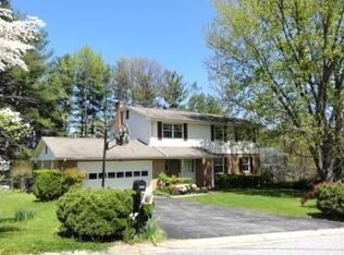 5209 Luwana Dr, Roanoke, VA 24018