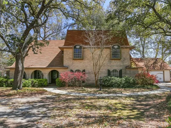 131 Cheron Dr, Mandeville, LA 70448