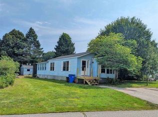 21 Donna Dr, Exeter, NH 03833