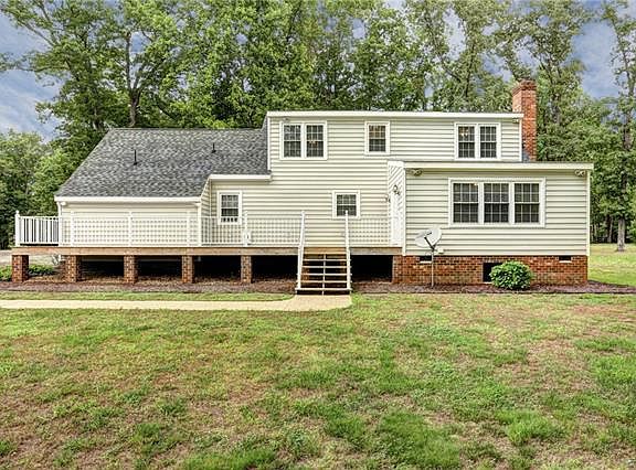 5th image of 3175 Black Creek Dr