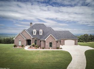 65 Overland Park Rd, Vilonia, AR 72173