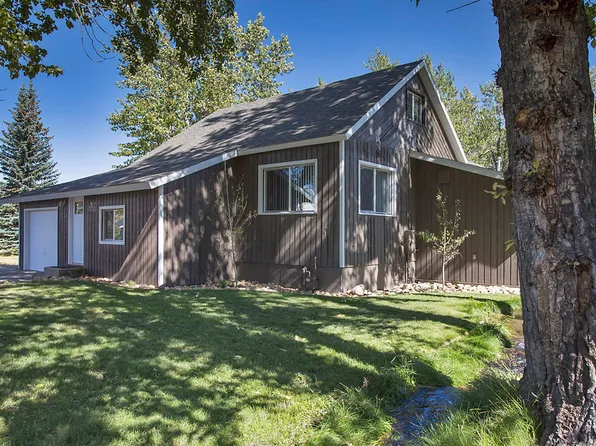 1024 Adams Ave S, Red Lodge, MT 59068