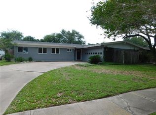 613 Driftwood Pl, Corpus Christi, TX 78411