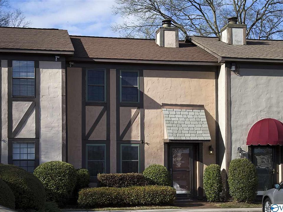 1st image of 2020 English Dr SW