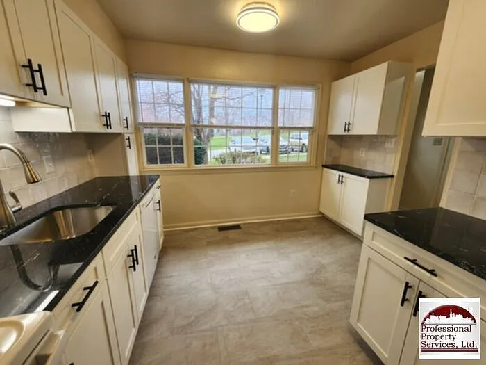 28 Boileau Ct — Photo 8