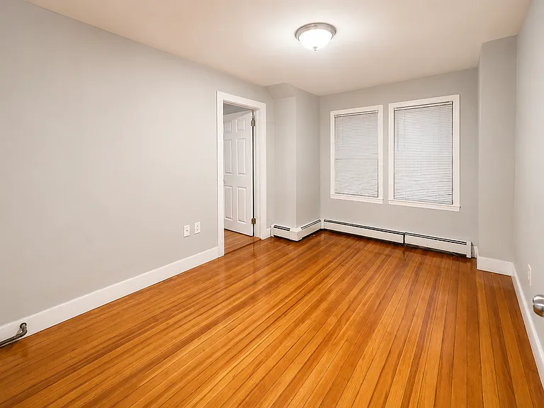 25 Alice St #1F — Photo 9