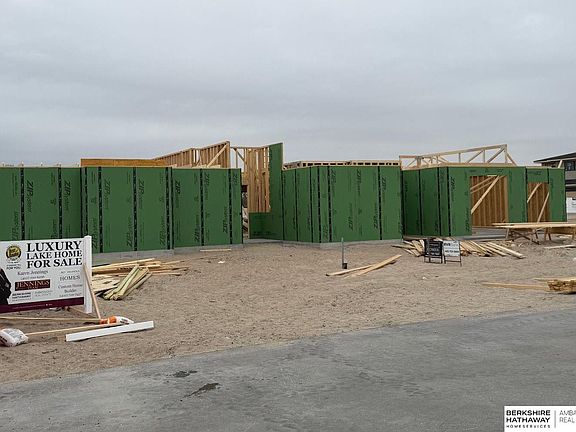 4th image of 2389 Juneberry Rd