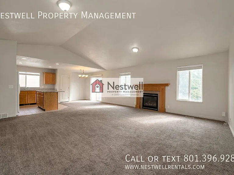 6743 S Ticklegrass Rd — Photo 2
