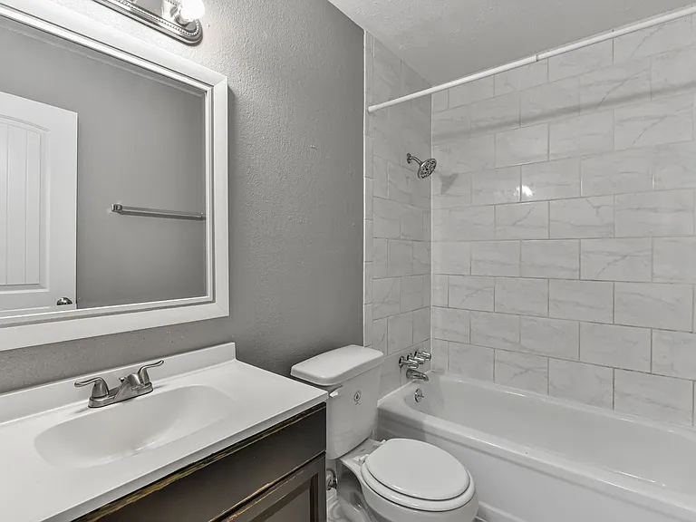 1307 Linda Spur — Photo 27