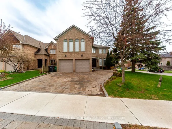 6842 Forest Park Dr, Mississauga, ON