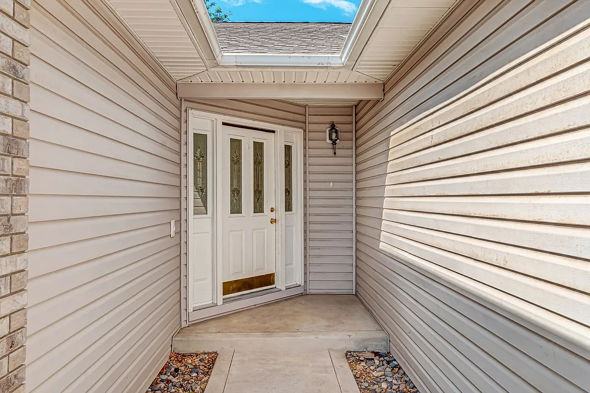 Building Photo - 2325 Springside Ct