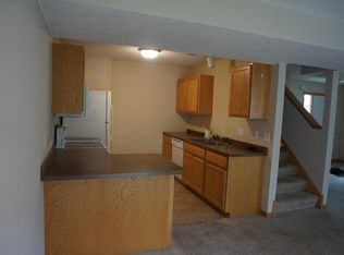 173 Oakmont Ln, Red Wing, MN 55066