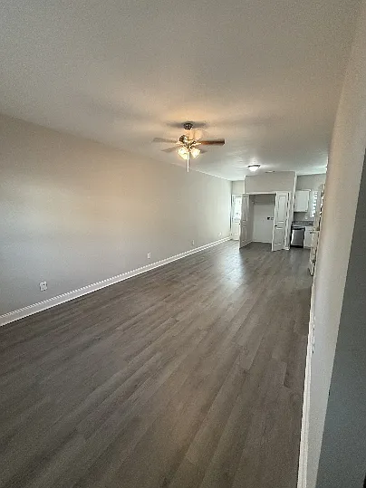 2878 Jubilee Drive - B — Photo 2