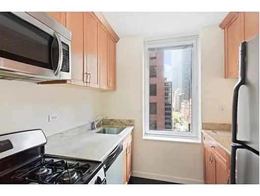 Rented by Douglas Elliman | media 13