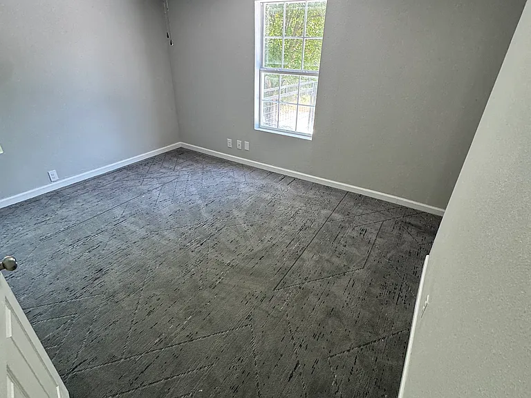 514 N Ash Ave #518 — Photo 4