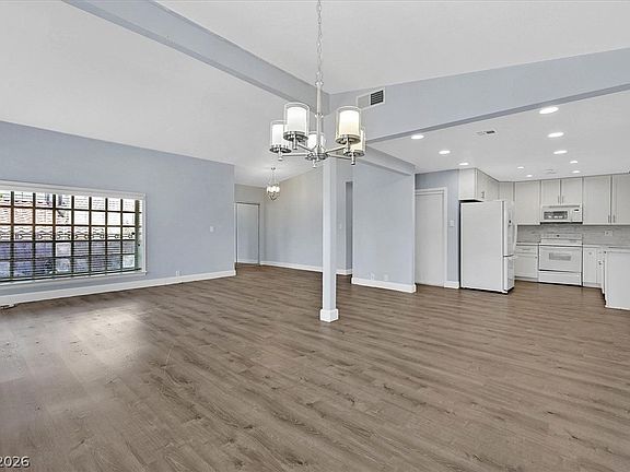 4th image of 3864 Alice Ln