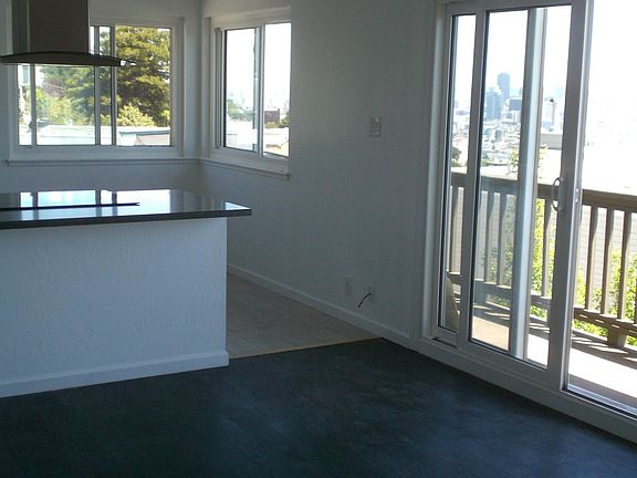 4th image of 285 Grand View Ave #7