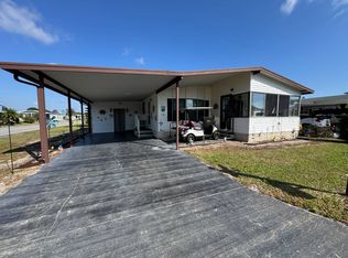 1079 Hook Ln, Winter Haven, FL 33881