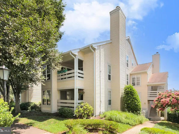 4501 Sahalee Ct APT H, Alexandria, VA 22312