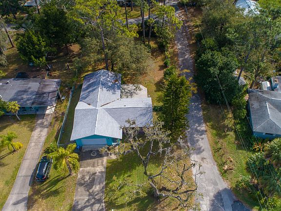 3rd image of 113 S Mantor Ave