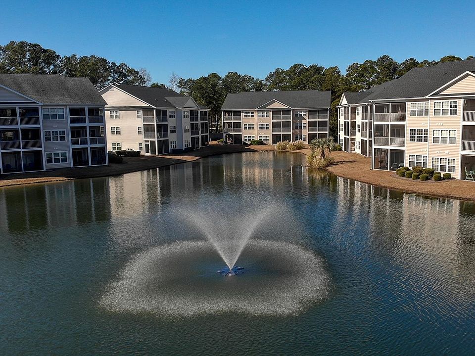 1st image of 647 Woodmoor Dr. #301