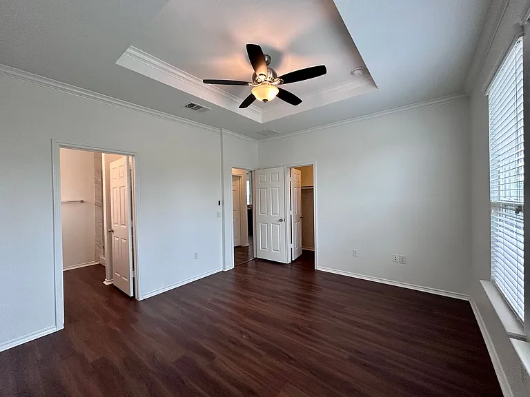 9117 Southwick Dr — Photo 15
