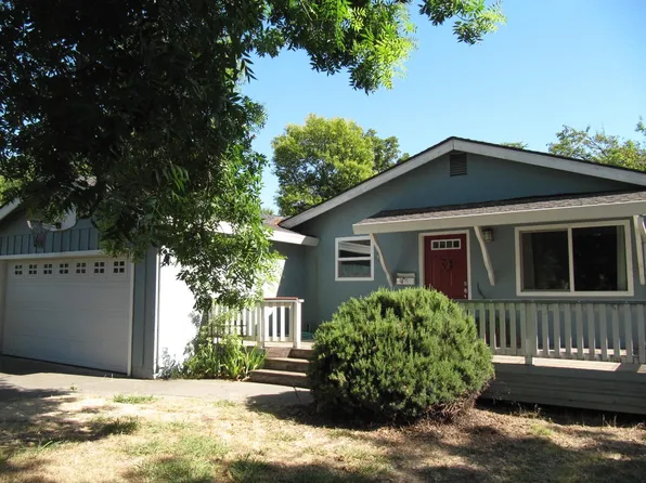 1720 Chapman Pl, Davis, CA 95618