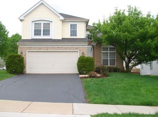 158 Augusta Dr, Streamwood, IL