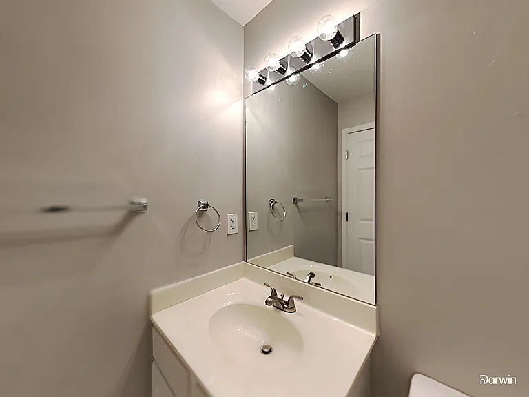 1627 Heyford Cir NW — Photo 8