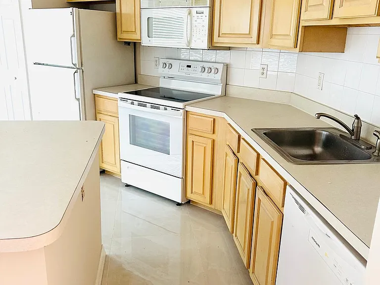 9933 Perfect Dr #135 — Photo 4
