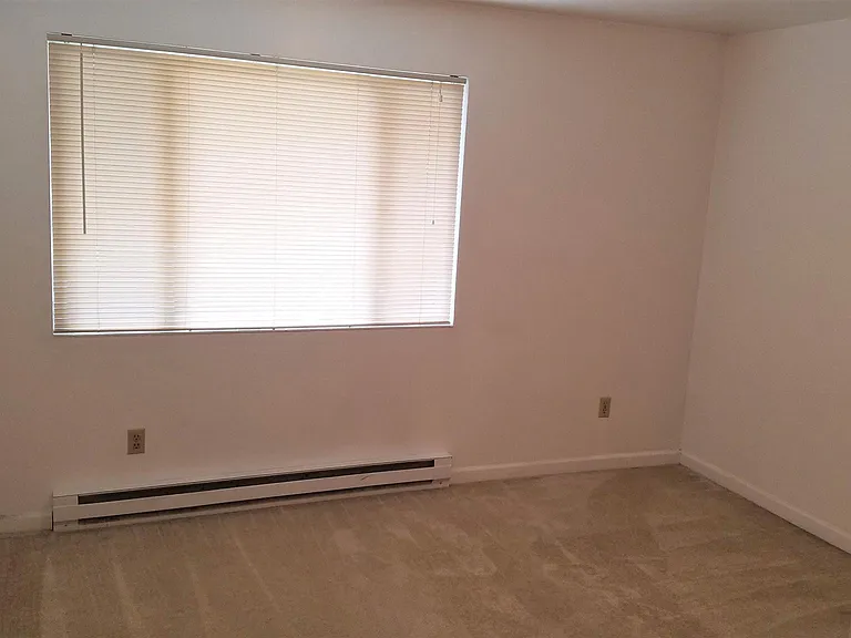 2221 Yale Ave E #1 — Photo 7