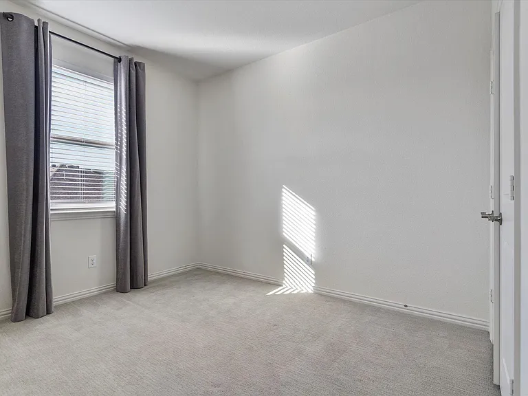 6297 Davison Way — Photo 17