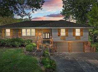 13016 Manchester Ave, Grandview, MO 64030