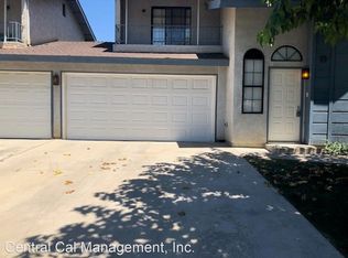 7817 S Laurelglen Blvd APT D, Bakersfield, CA