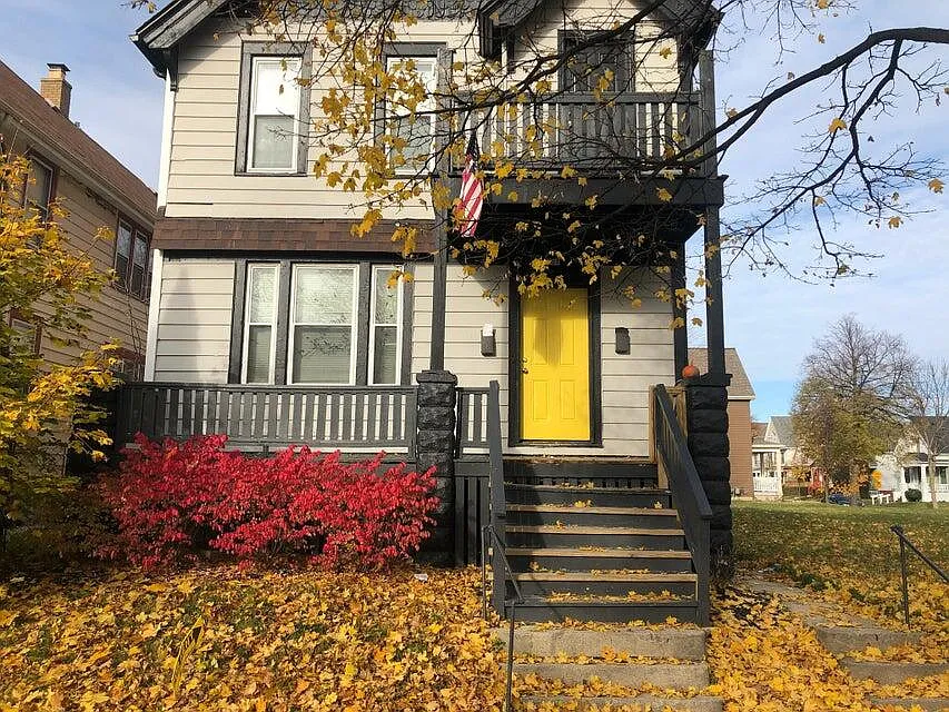 908 W Hadley St #908A