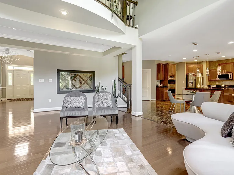 4900 Sunset Ln — Photo 25