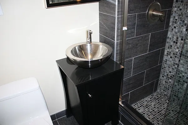 Rented by 5 Boro Realty Corp | media 4