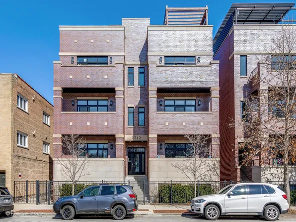 2712 W Montrose Ave #3W, Chicago, IL 60618