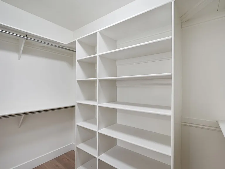 1275 Cambridge Ct — Photo 16