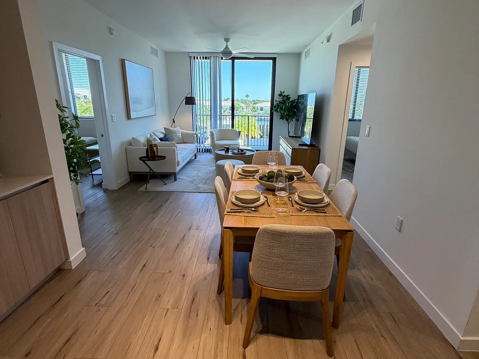 1 bed, 684 sqft, $2,245 — Photo 1