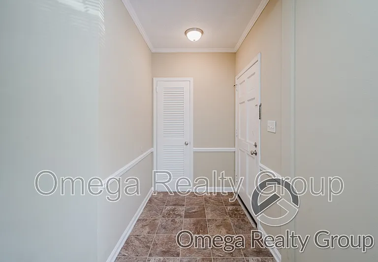2262 Chapel Hill Rd — Photo 2