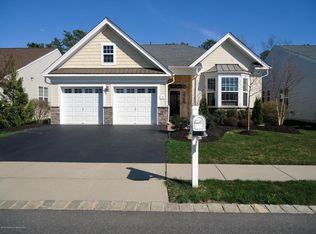 19 Arborridge Dr, Forked River, NJ 08731