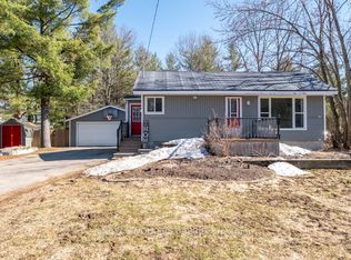 1065 Snow Valley Rd, Springwater, ON