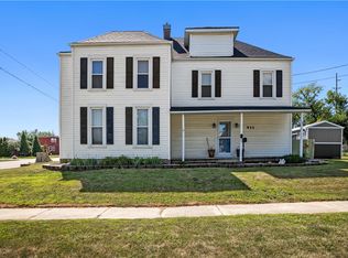 411 S 5th St, Marshalltown, IA 50158