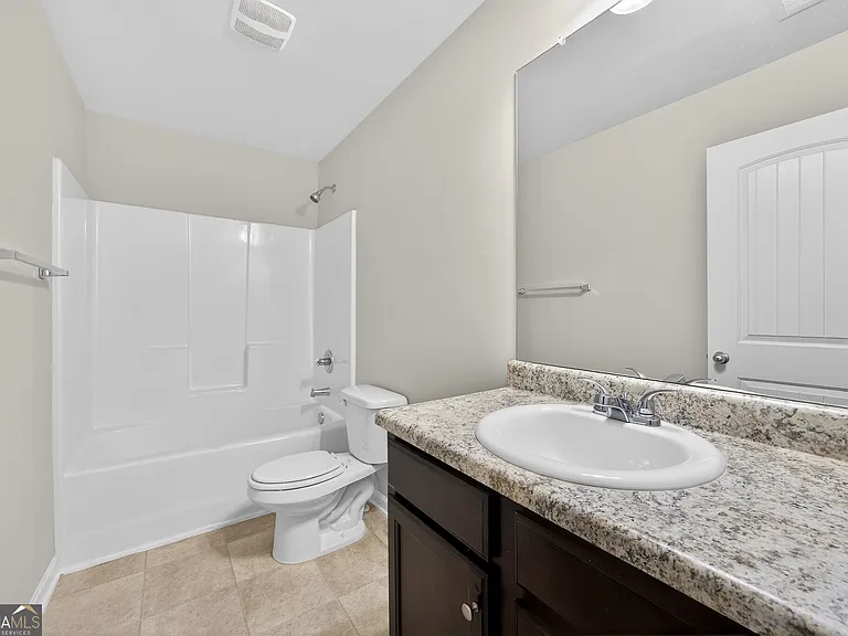 4497 Ravenwood Dr — Photo 20
