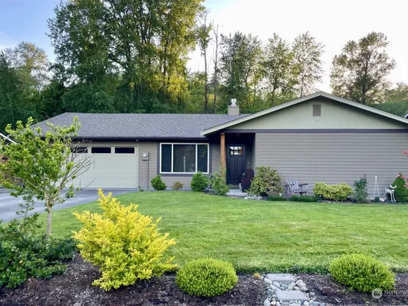 1110 17th Street SW, Puyallup, WA 98371