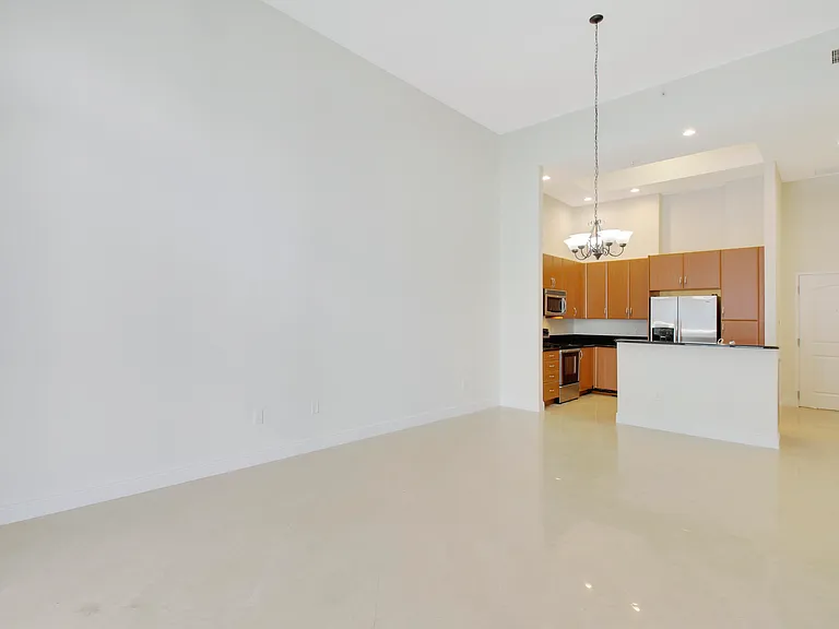 701 S Olive Ave #316 — Photo 18