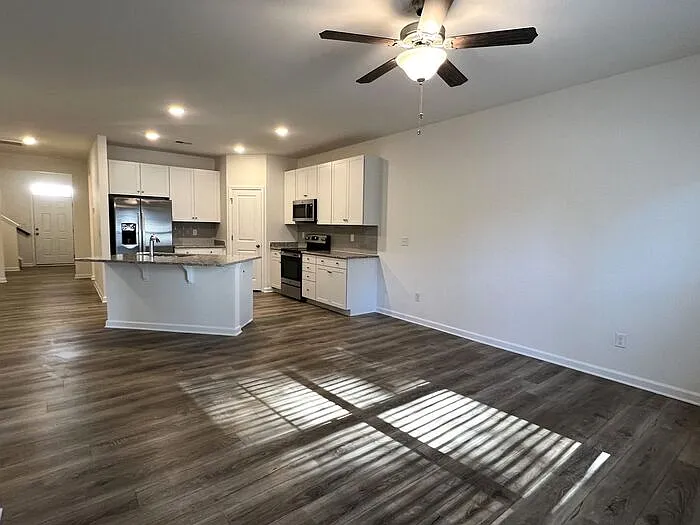 112 Arbor Trl — Photo 6